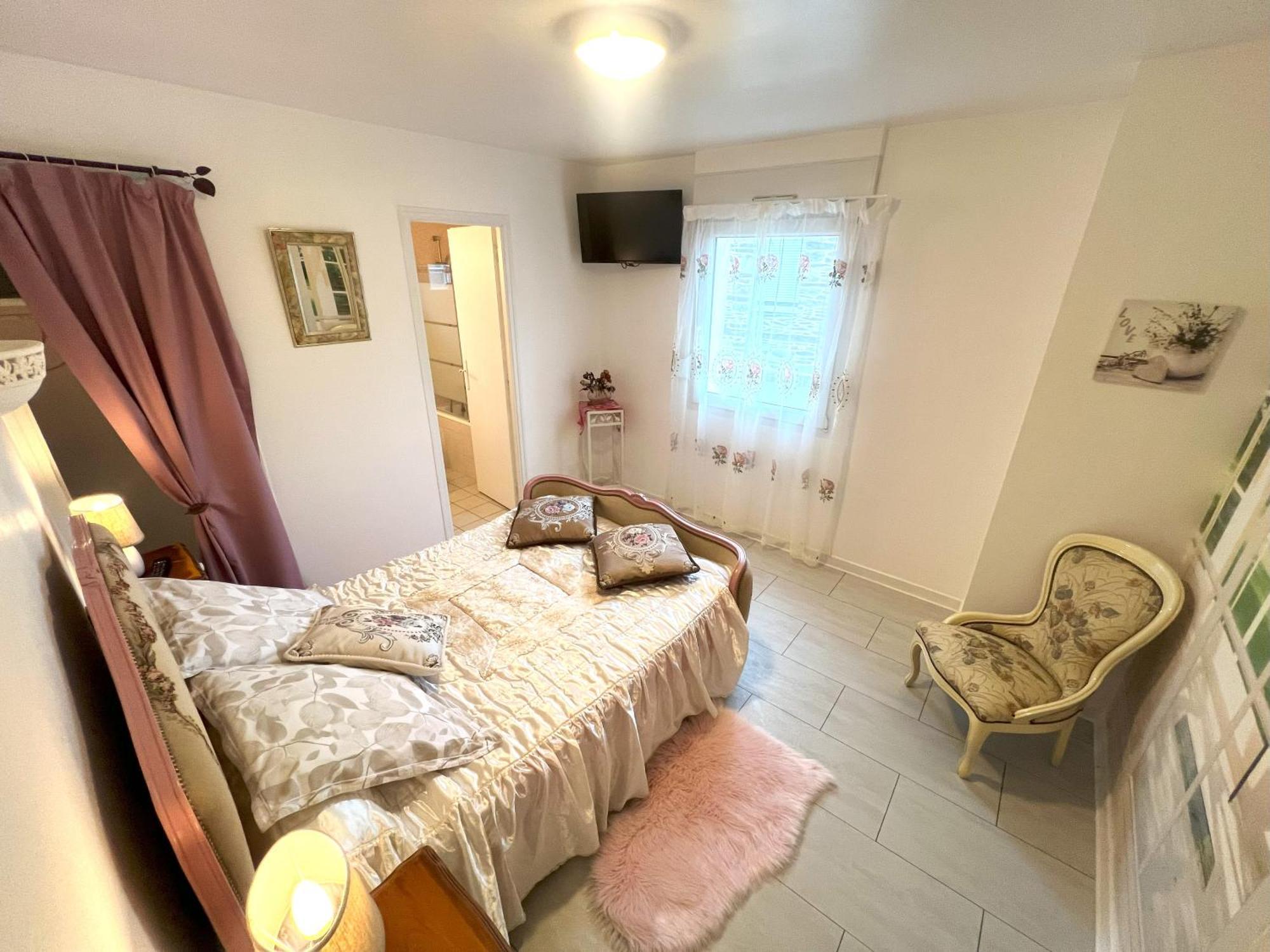Cap'Tain Cook Bed & Breakfast Caurel  Exterior photo